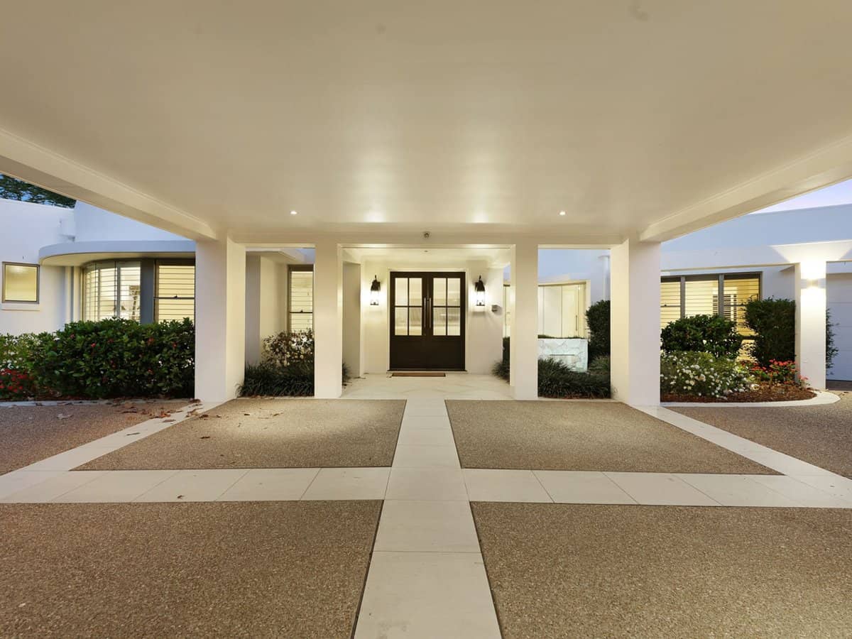 2228 Arnold Palmer Drive, Sanctuary Cove - Thumbnail 5