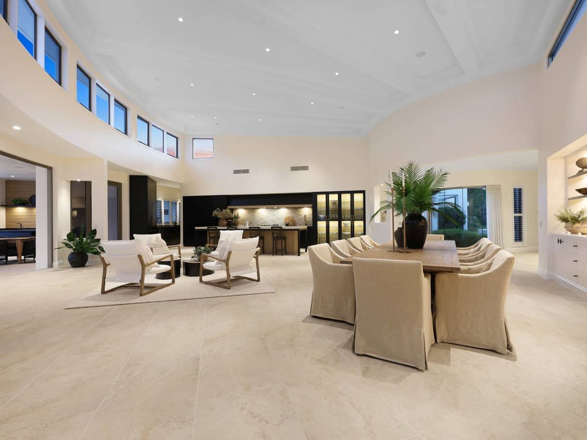 2228 Arnold Palmer Drive, Sanctuary Cove - Thumbnail 11