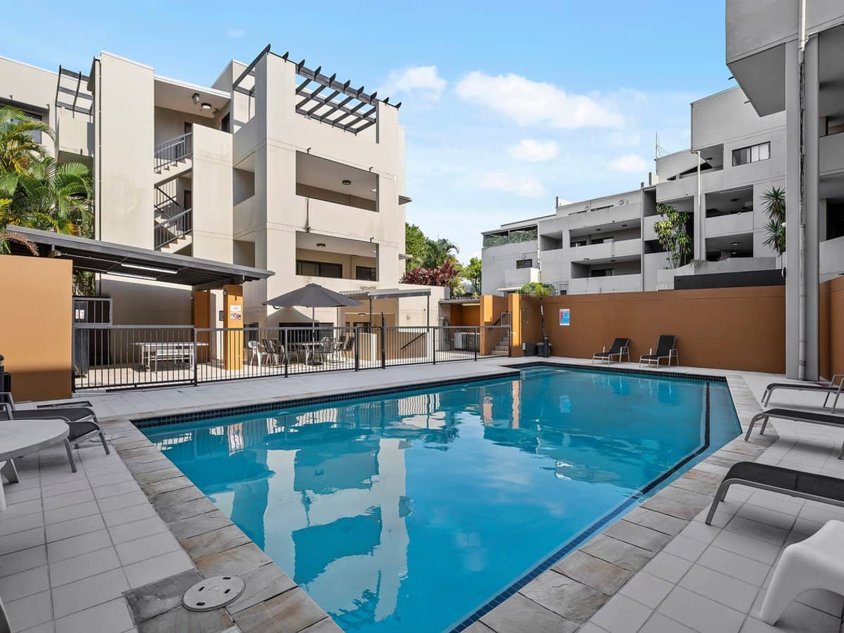 1848 Logan Road, Upper Mount Gravatt - Thumbnail 1