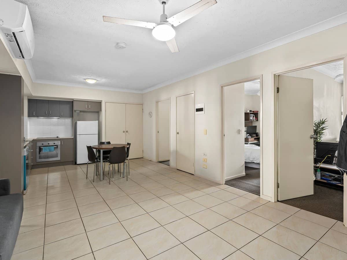 1848 Logan Road, Upper Mount Gravatt - Thumbnail 7