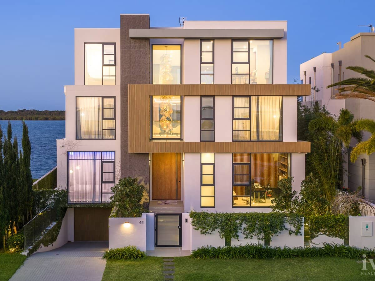 44 Knightsbridge Parade East, Sovereign Islands - Thumbnail 2