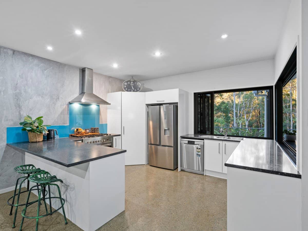 44 Solomon Lane, Wongawallan - Thumbnail 7