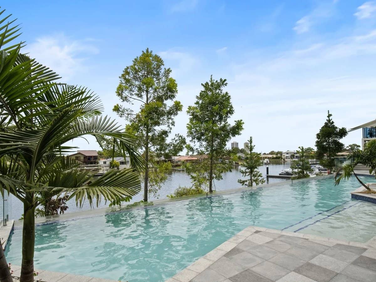 5 Harbour Side Court, BIGGERA WATERS - Thumbnail 21
