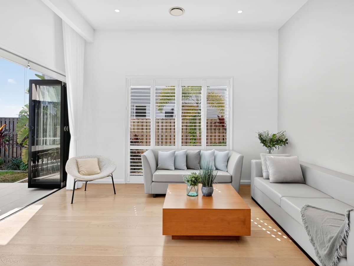 1 Lyra Avenue, Hope Island - Thumbnail 3