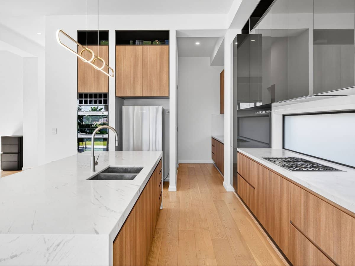 1 Lyra Avenue, Hope Island - Thumbnail 11