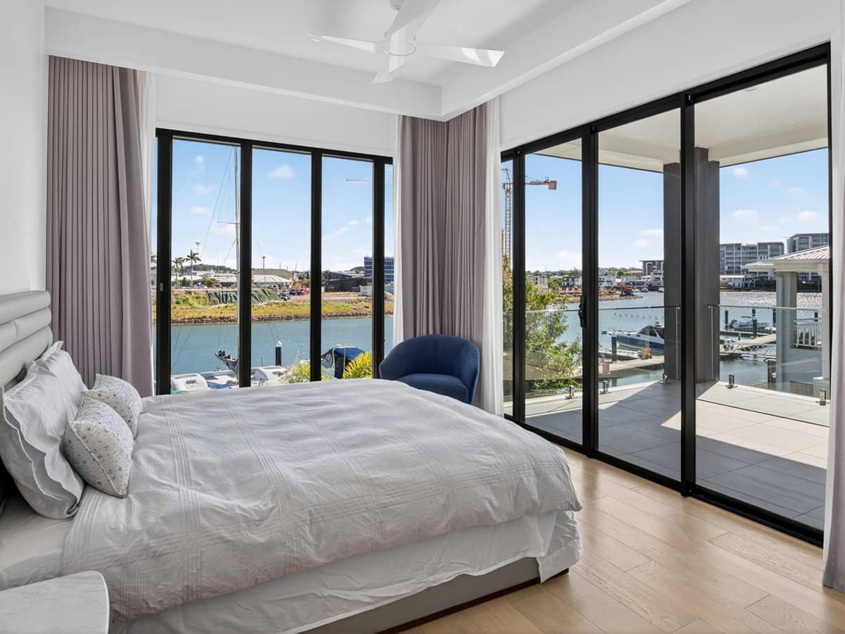 1 Lyra Avenue, Hope Island - Thumbnail 16