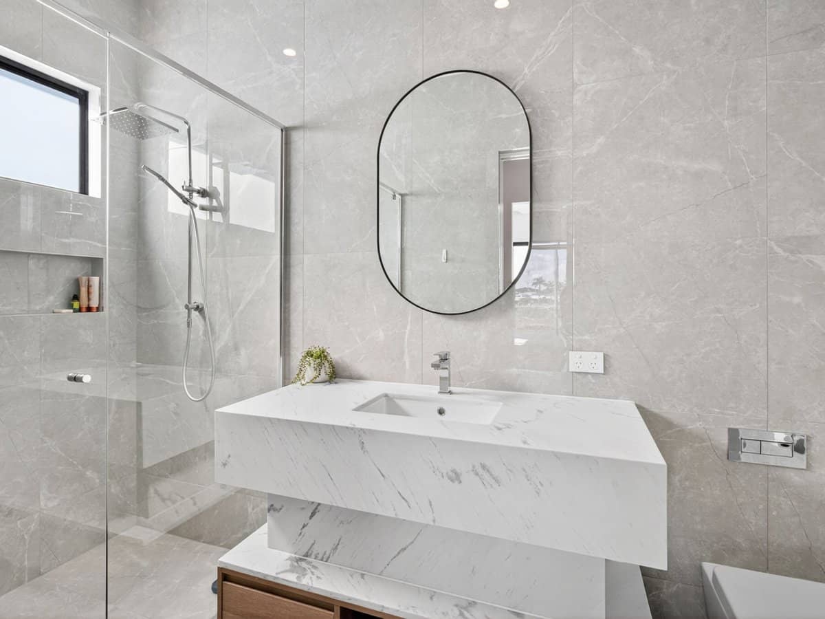 1 Lyra Avenue, Hope Island - Thumbnail 23