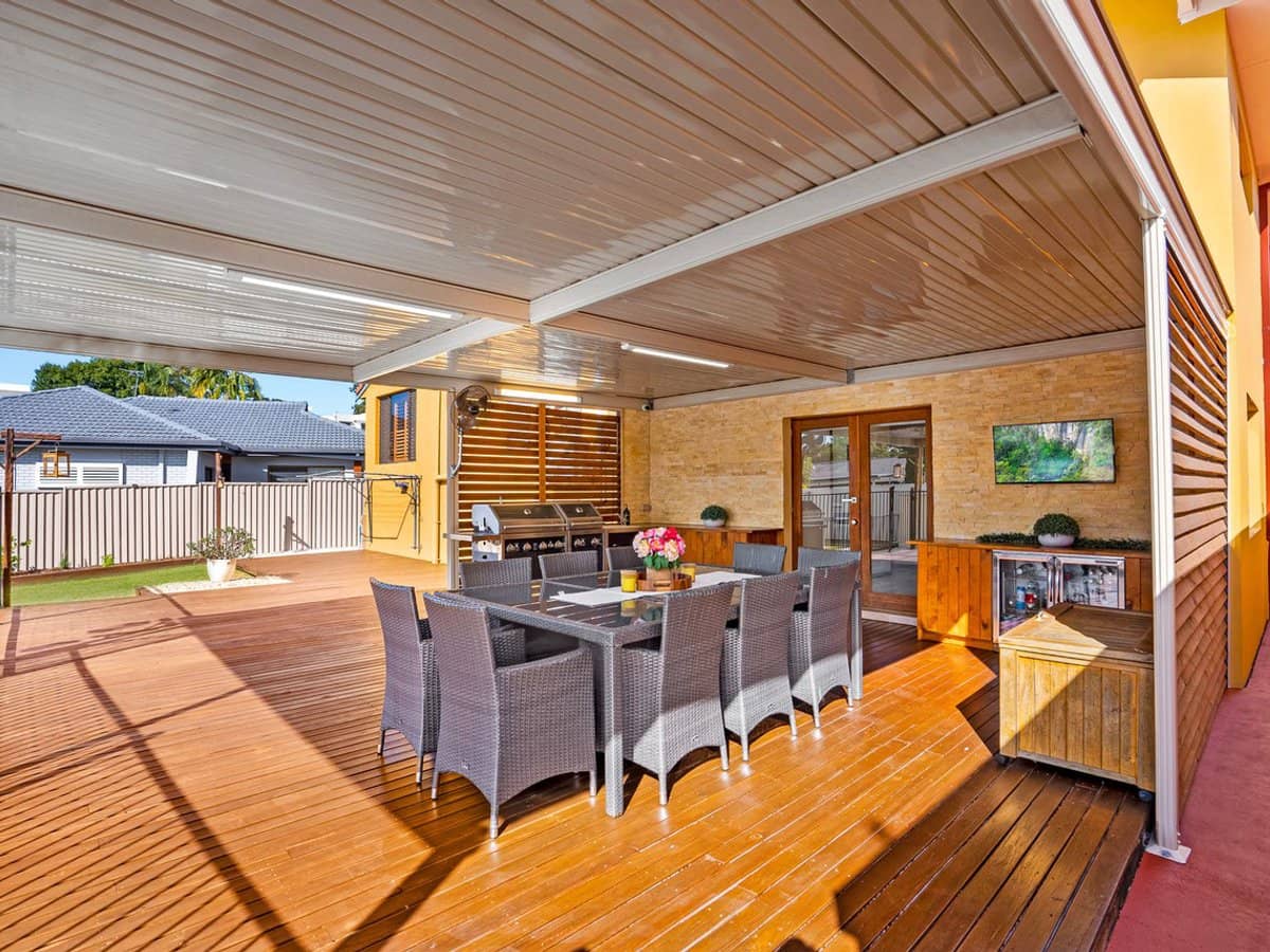 17 Lowanna Drive, Ashmore - Thumbnail 4