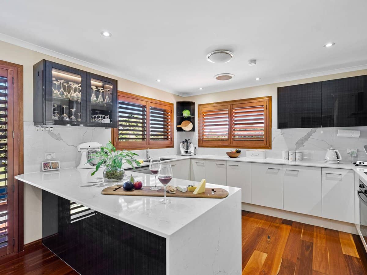 17 Lowanna Drive, Ashmore - Thumbnail 6