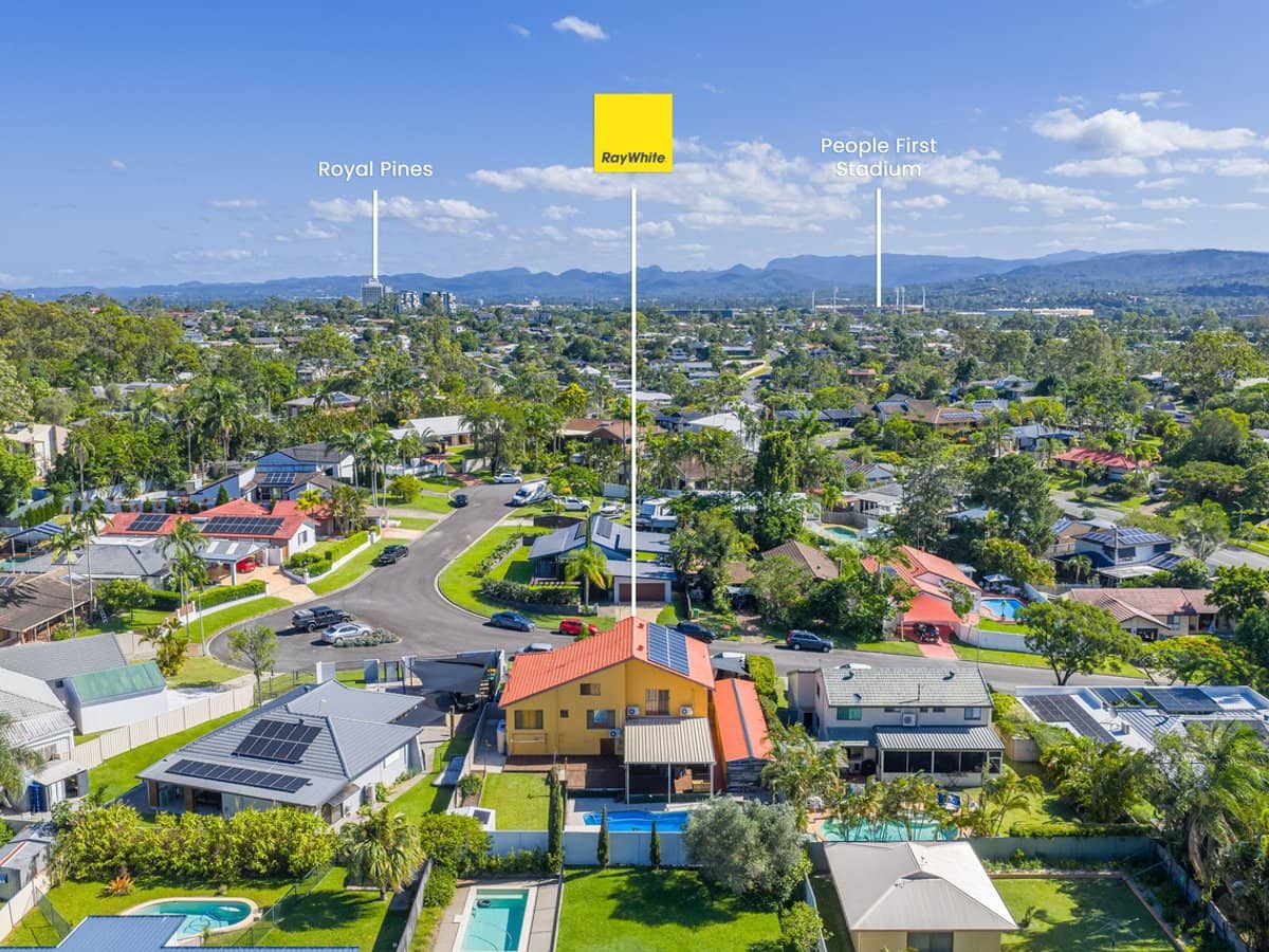 17 Lowanna Drive, Ashmore - Thumbnail 22