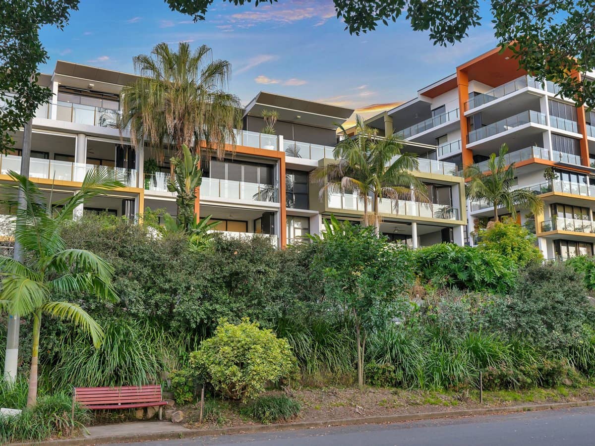 10 Pidgeon Close, West End - Thumbnail 25