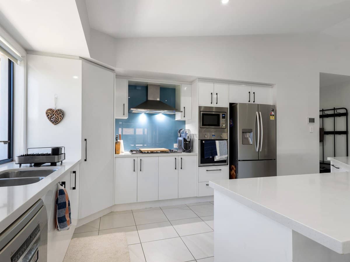 469 Gainsborough Drive, Pimpama - Thumbnail 5