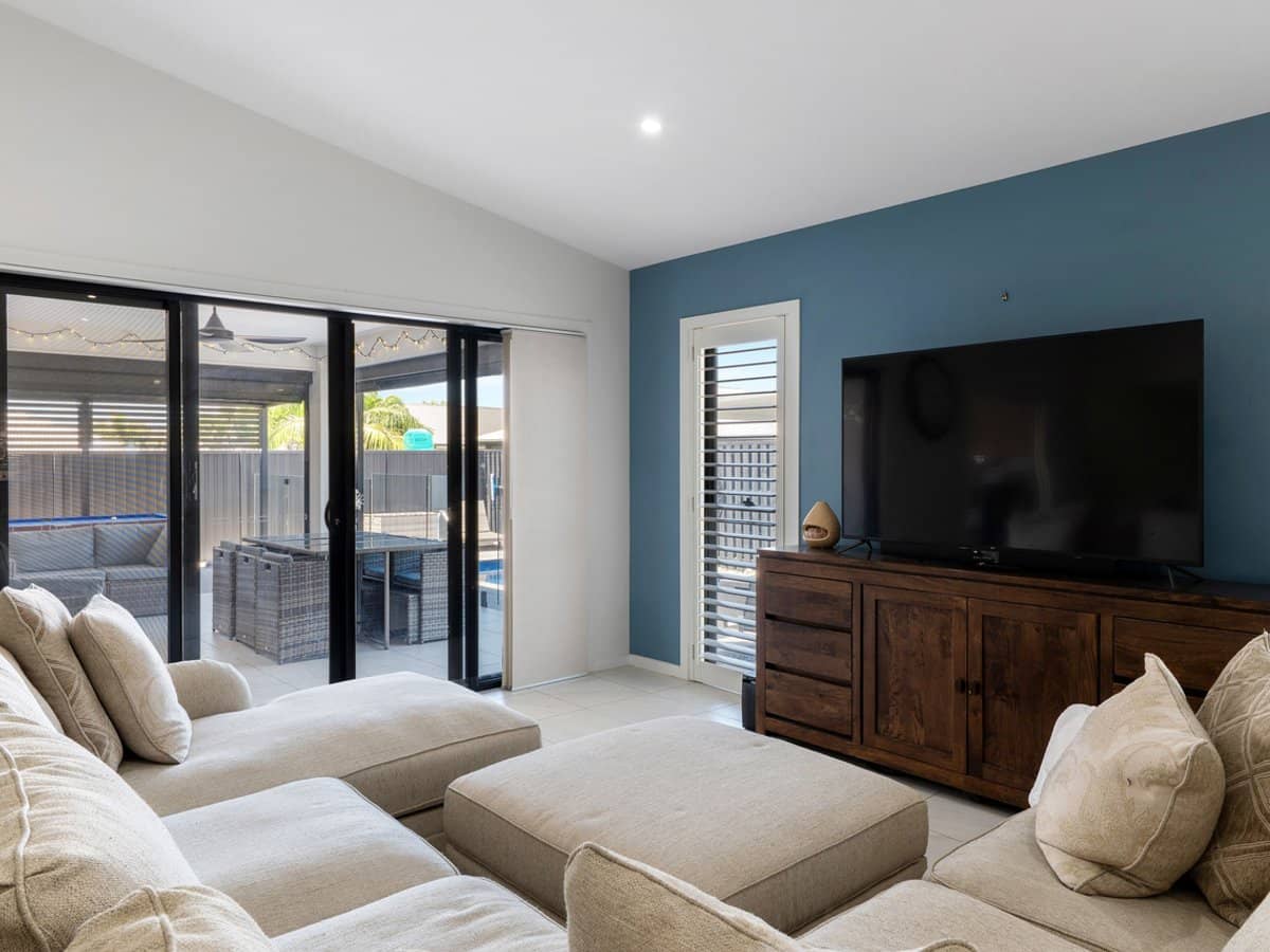 469 Gainsborough Drive, Pimpama - Thumbnail 7