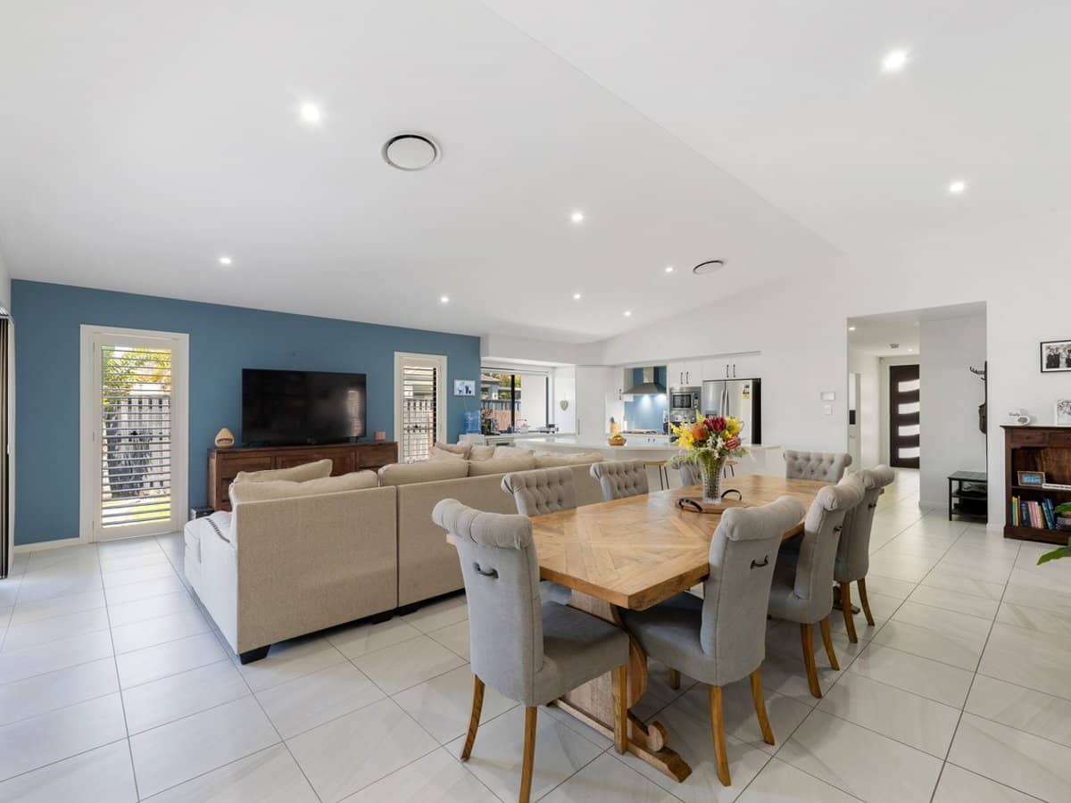 469 Gainsborough Drive, Pimpama - Thumbnail 8