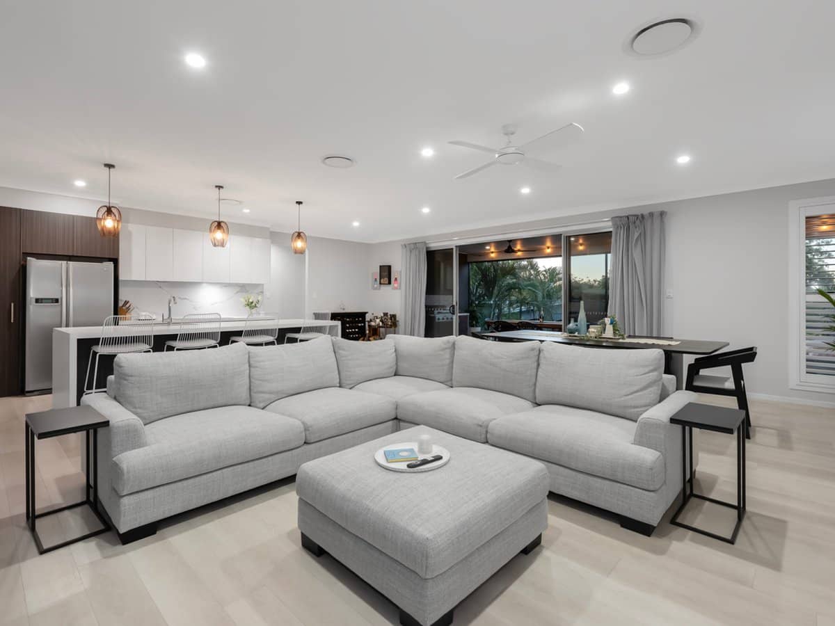 9 Kurura Road, COOMERA WATERS - Thumbnail 5