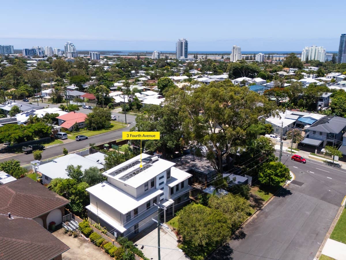 3 Fourth Avenue, Labrador - Thumbnail 10