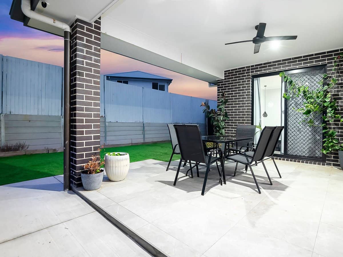 8 Vicar Road, Greenbank - Thumbnail 15