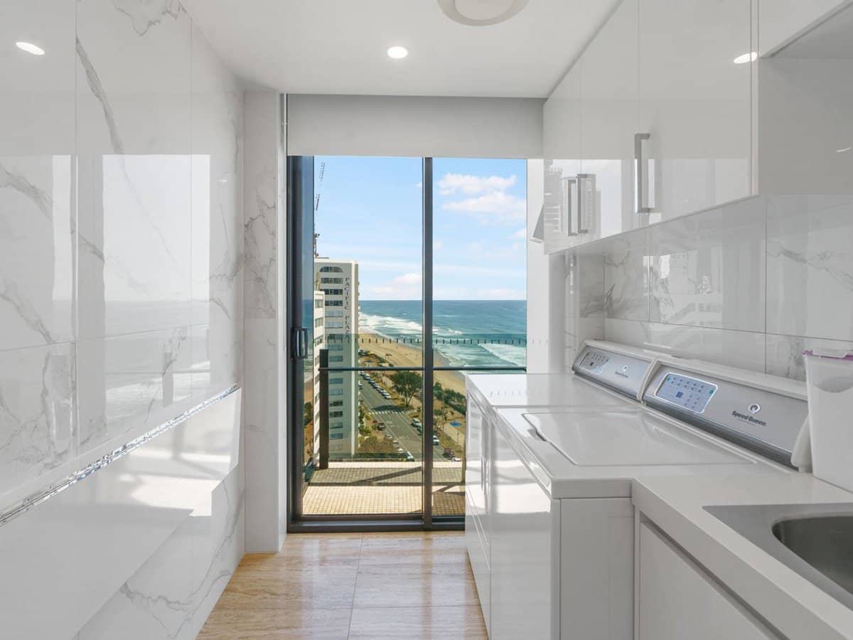 116 The Esplanade, Surfers Paradise - Thumbnail 21