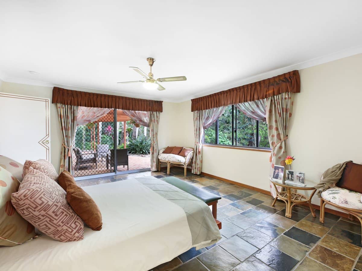 58 Gardenia Drive, BONOGIN - Thumbnail 14