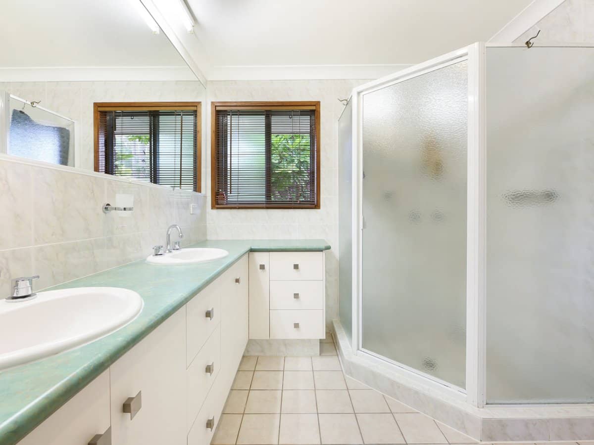 58 Gardenia Drive, BONOGIN - Thumbnail 15