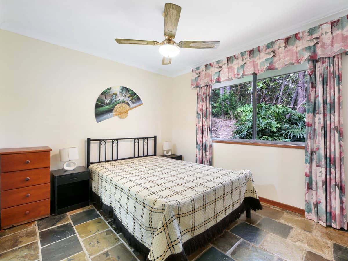 58 Gardenia Drive, BONOGIN - Thumbnail 16