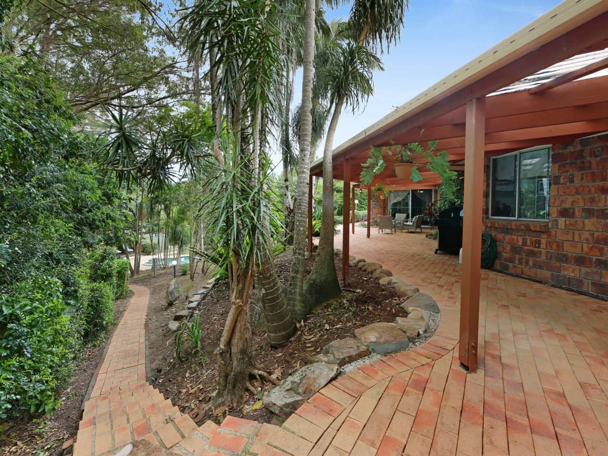 58 Gardenia Drive, BONOGIN - Thumbnail 26