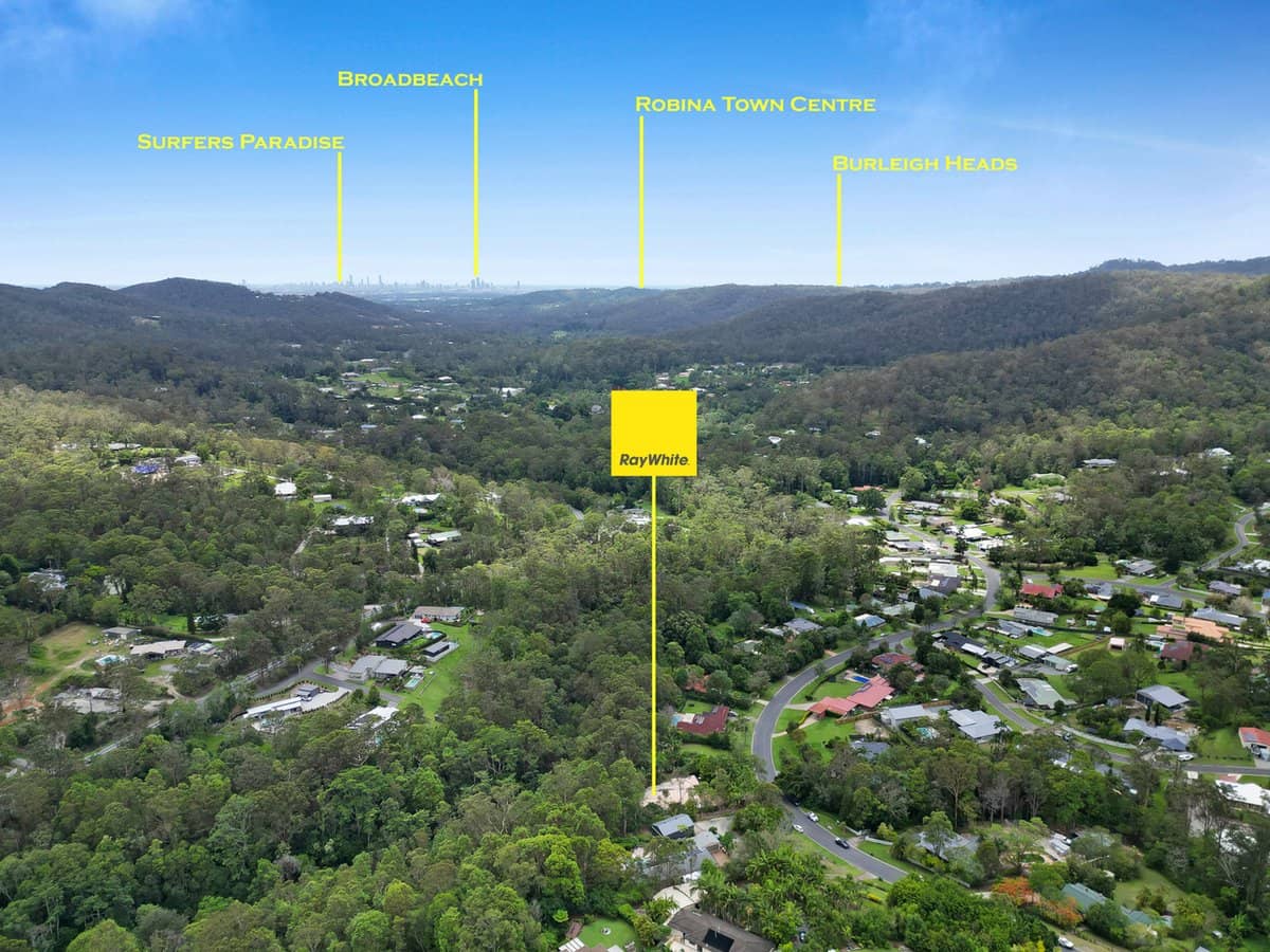 58 Gardenia Drive, BONOGIN - Thumbnail 29