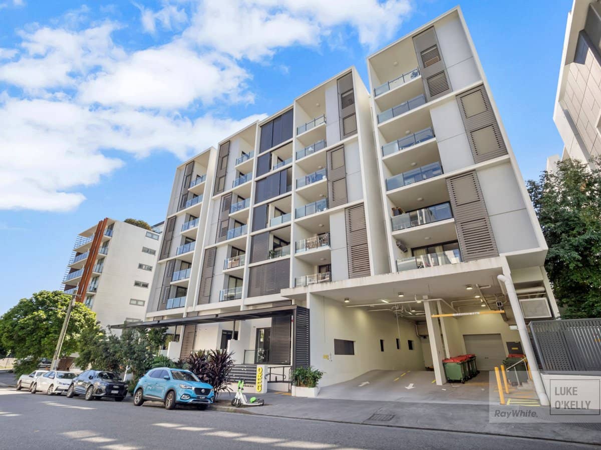 77 Victoria Street, West End - Thumbnail 12