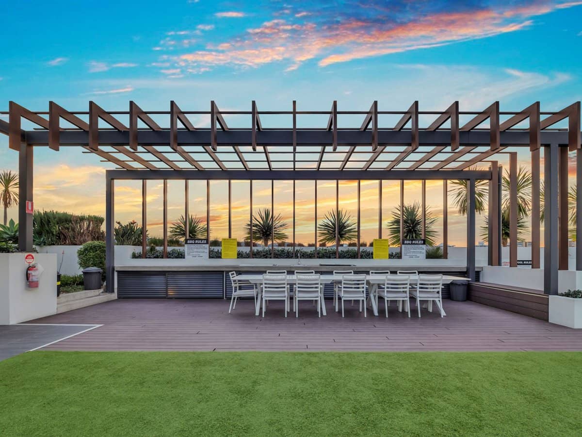 77 Victoria Street, West End - Thumbnail 13