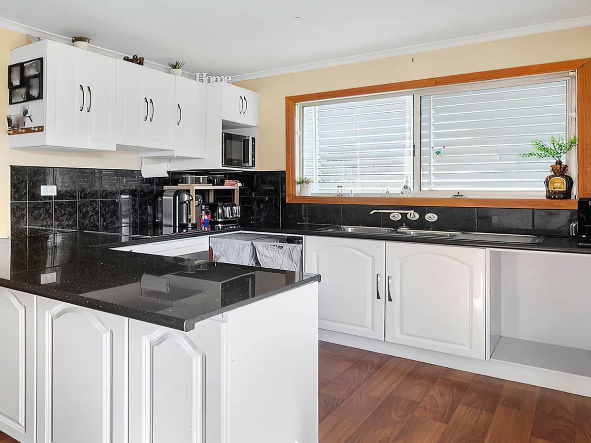 58 Paradise Road, Slacks Creek - Thumbnail 6