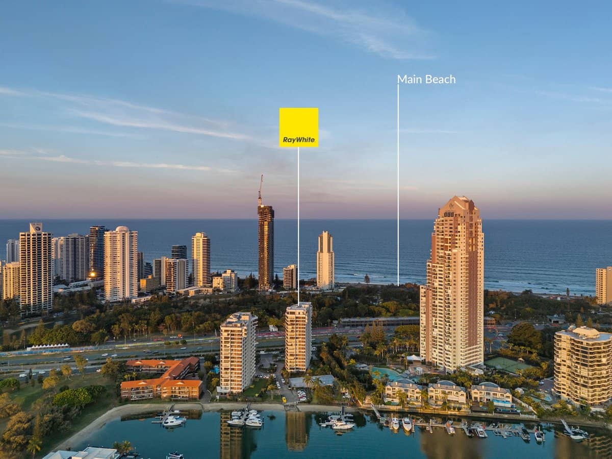 18 Commodore Drive, Surfers Paradise - Thumbnail 16