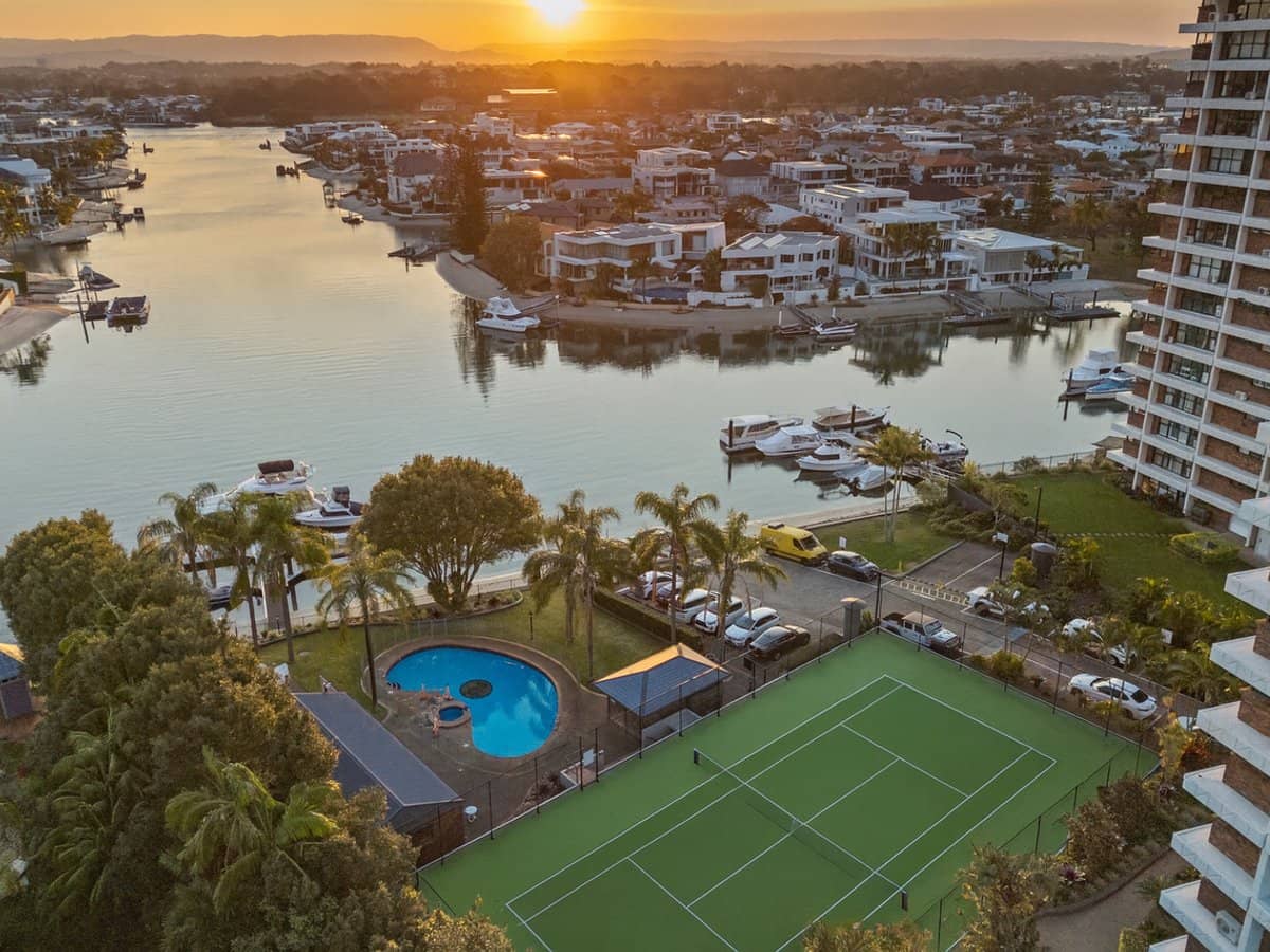 18 Commodore Drive, Surfers Paradise - Thumbnail 22