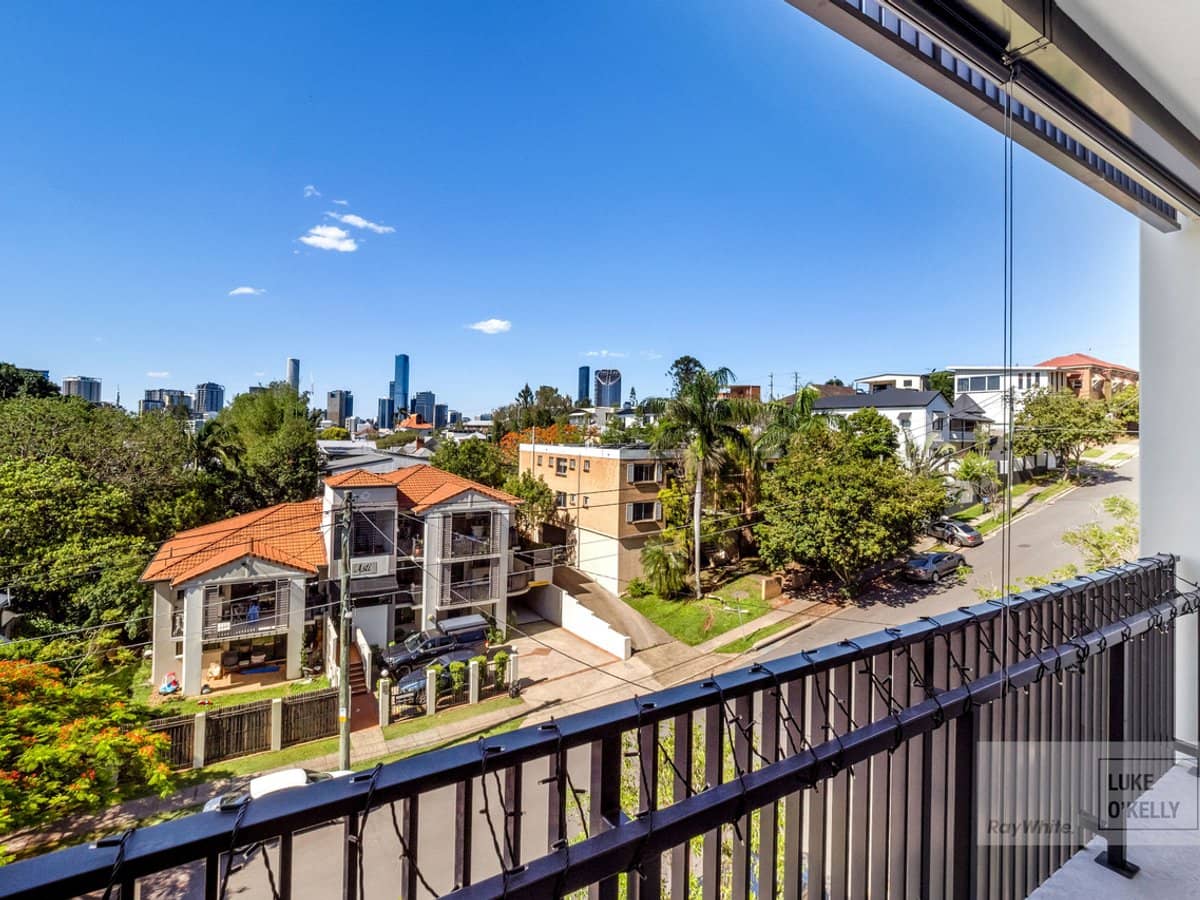 8 Colton Street, Highgate Hill - Thumbnail 4