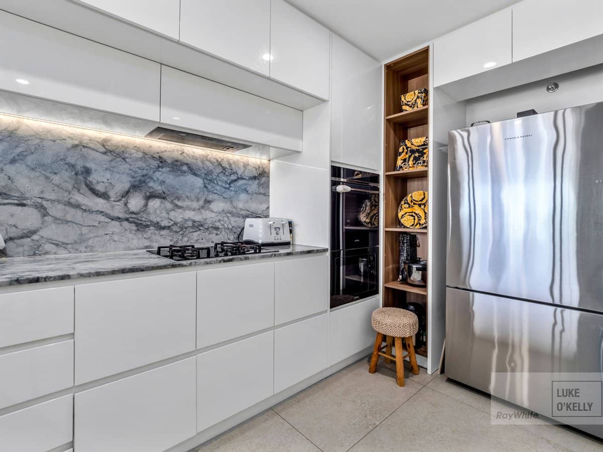 8 Colton Street, Highgate Hill - Thumbnail 10