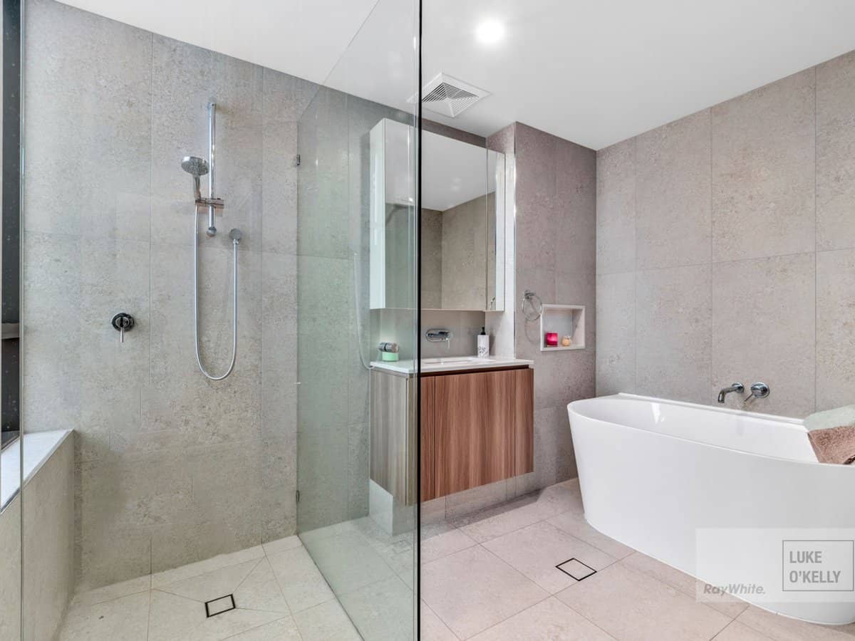 8 Colton Street, Highgate Hill - Thumbnail 13