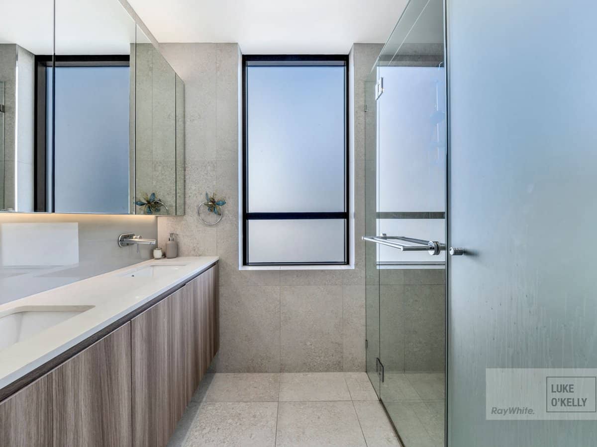 8 Colton Street, Highgate Hill - Thumbnail 16