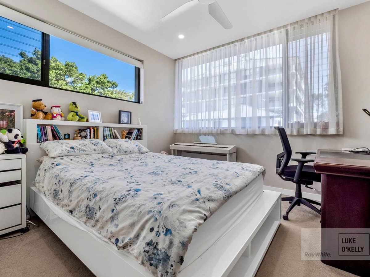 8 Colton Street, Highgate Hill - Thumbnail 17