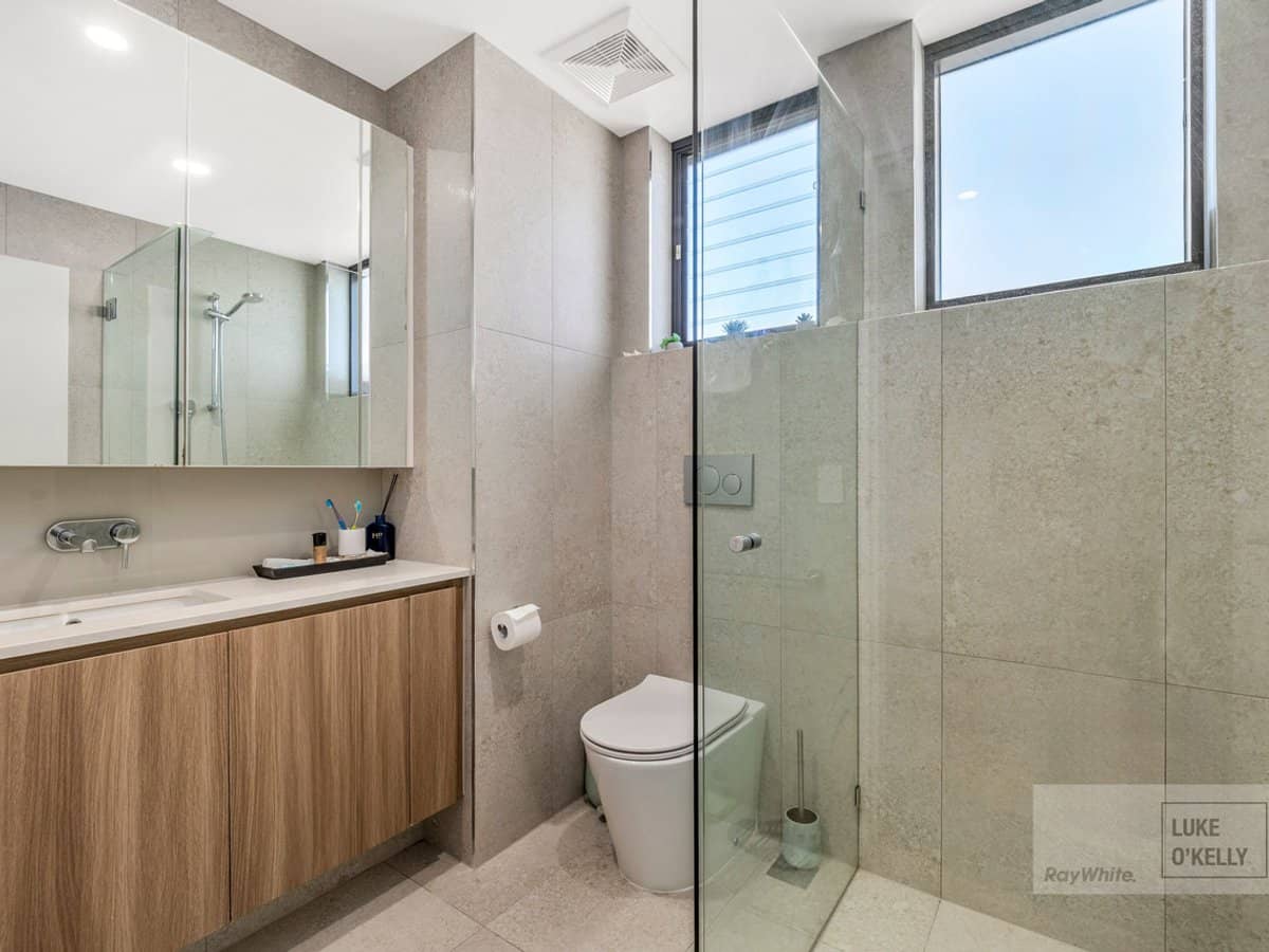 8 Colton Street, Highgate Hill - Thumbnail 18