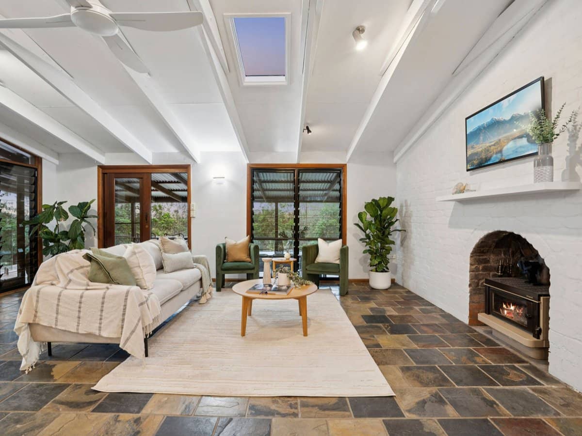 57 Purcell Road, Guanaba - Thumbnail 2