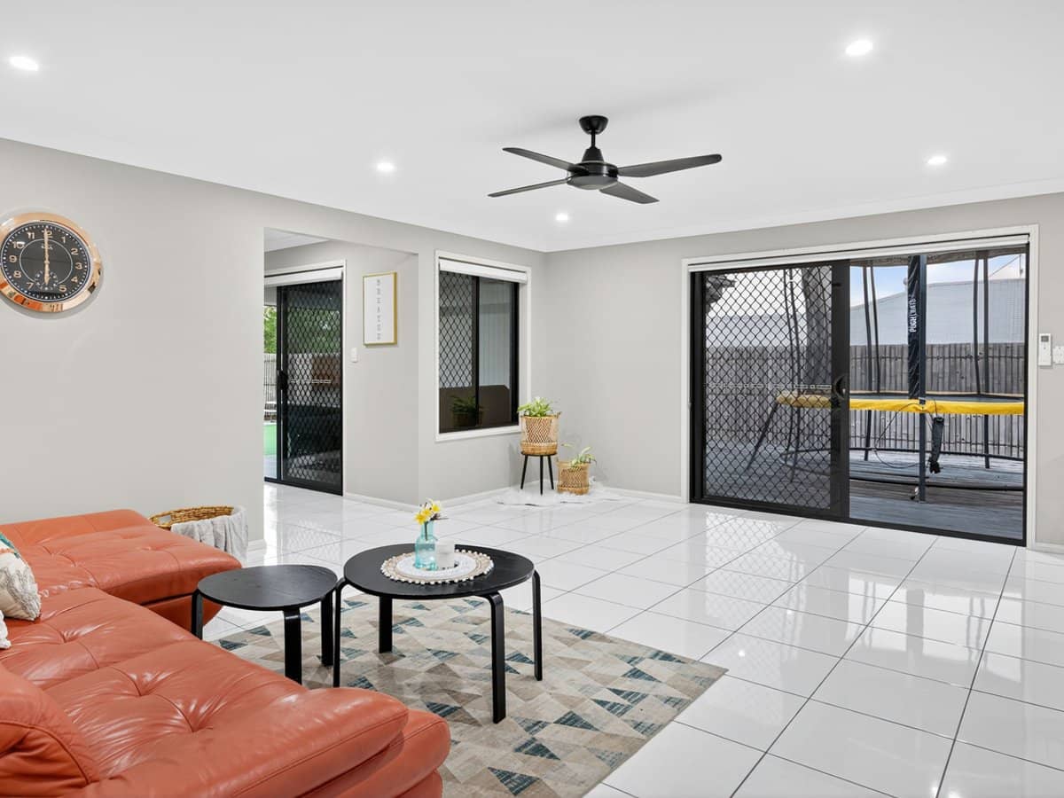 3 Isdell Court, Upper Coomera - Thumbnail 5