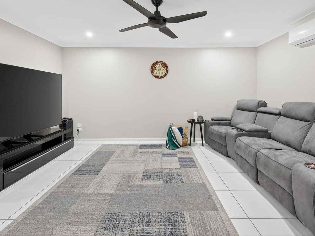 3 Isdell Court, Upper Coomera - Thumbnail 7