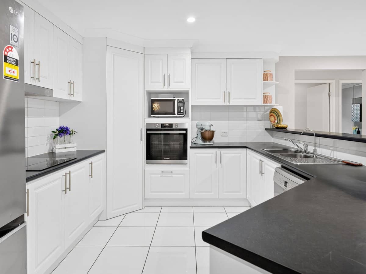 3 Isdell Court, Upper Coomera - Thumbnail 8