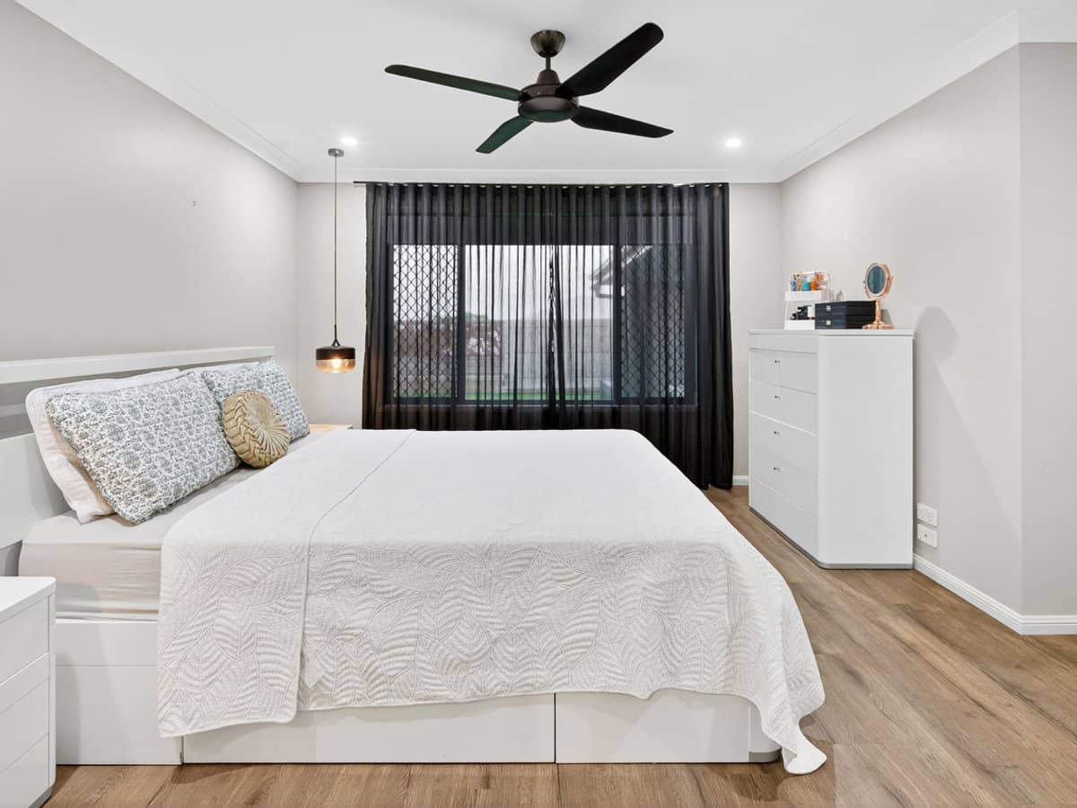 3 Isdell Court, Upper Coomera - Thumbnail 12