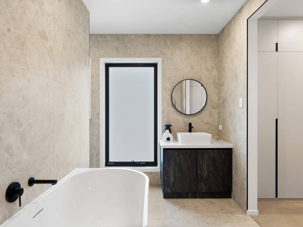 11 Prahan Crescent, Parkinson - Thumbnail 15