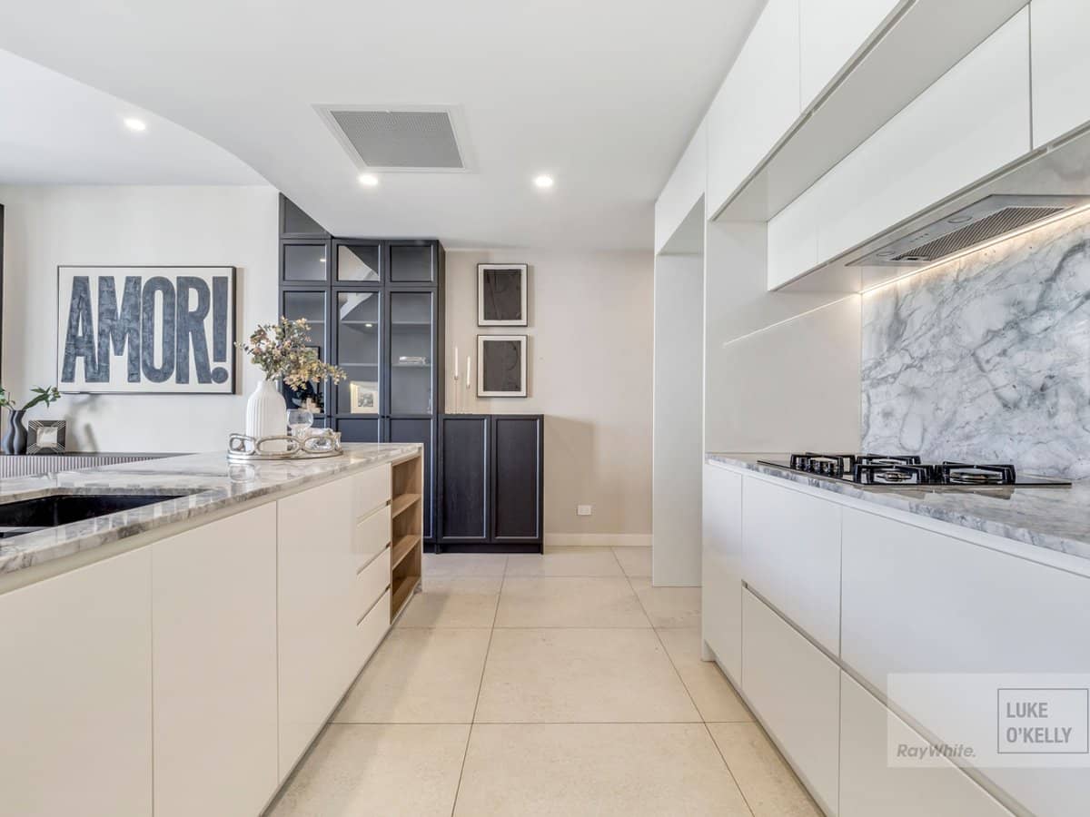 8 Colton Street, Highgate Hill - Thumbnail 6