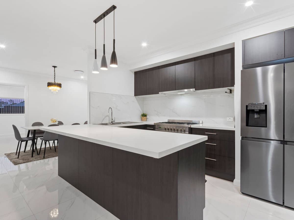 16 York Road, Greenbank - Thumbnail 5