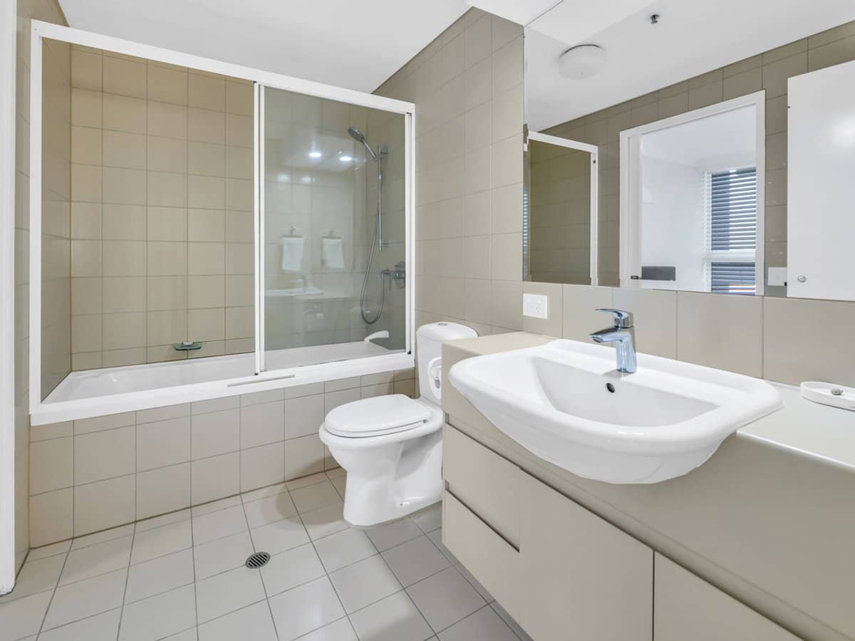 75 Brighton Parade, SOUTHPORT - Thumbnail 19