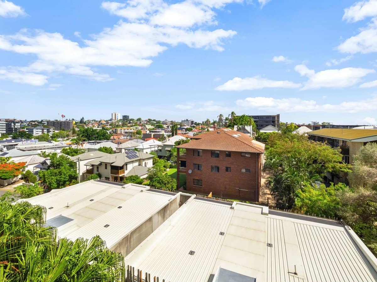 19 Wilson Street, West End - Thumbnail 2