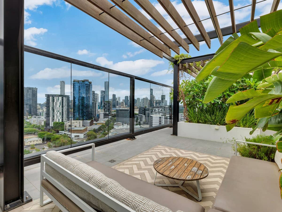 19 Wilson Street, West End - Thumbnail 11