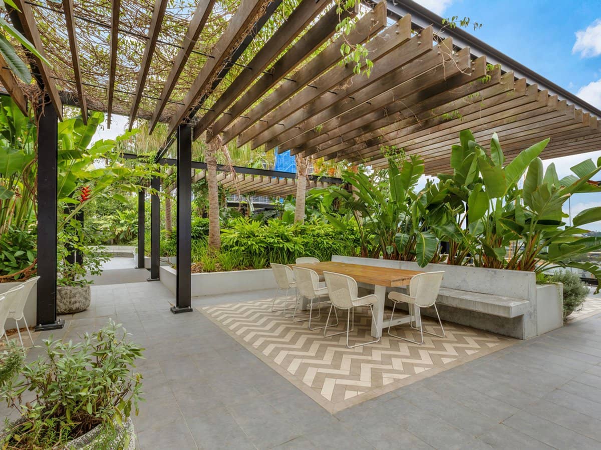 19 Wilson Street, West End - Thumbnail 12